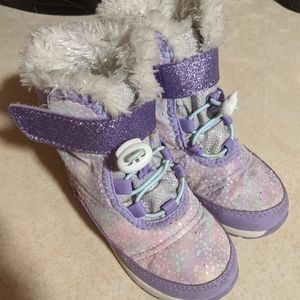 Little Girls Size 9 Snowboots